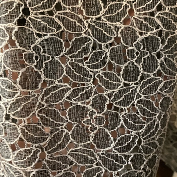 Chico’s top - Picture 2 of 2